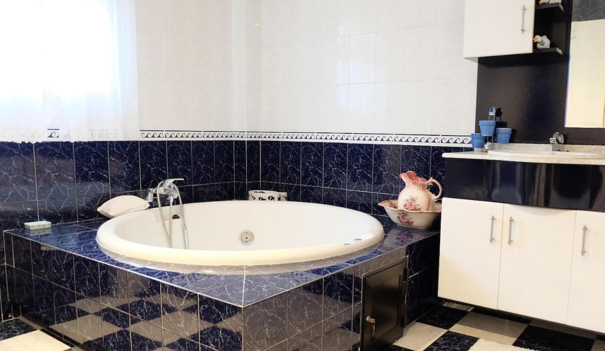 Villa Mijas With Pool 50 M Beach Fuengirola Eksteriør bilde